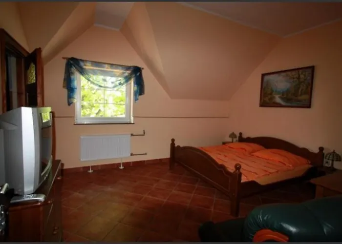 Dom Pod Debem Prázdninový dům Majdy